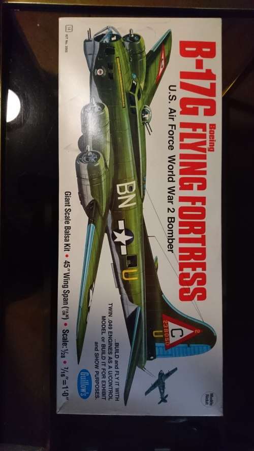 Guillows B-17G balsa model kit